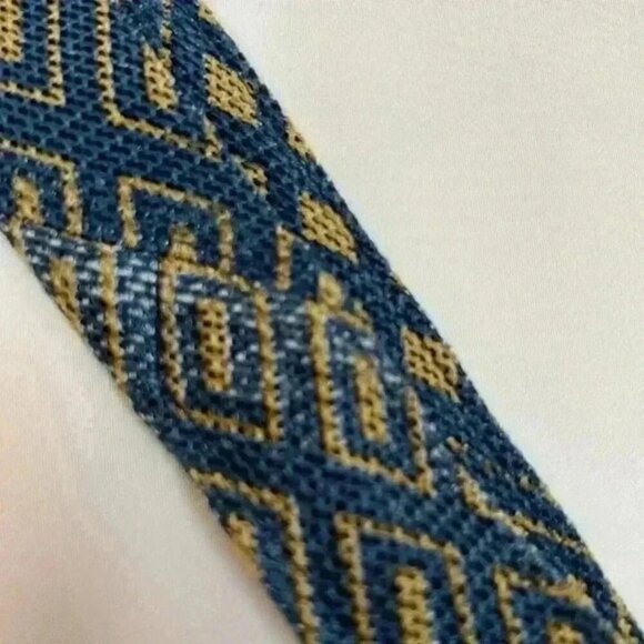 FORMAT MENS 100% SILK TIE BLUE GOLD NWT - Picture 10 of 10